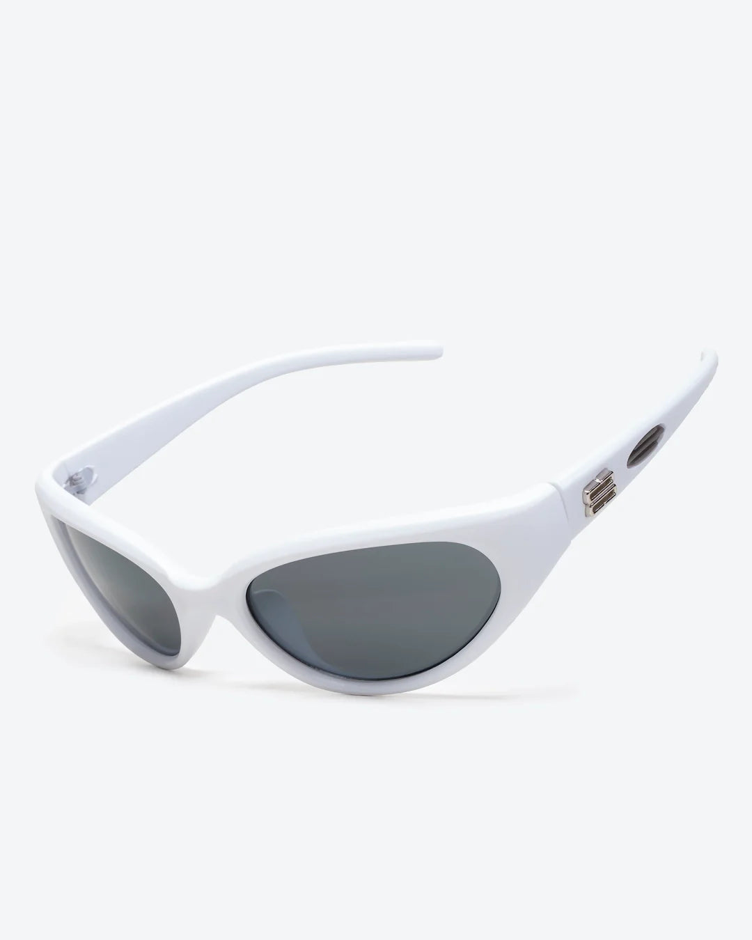 ALLURE - Black Lenses, White Frame