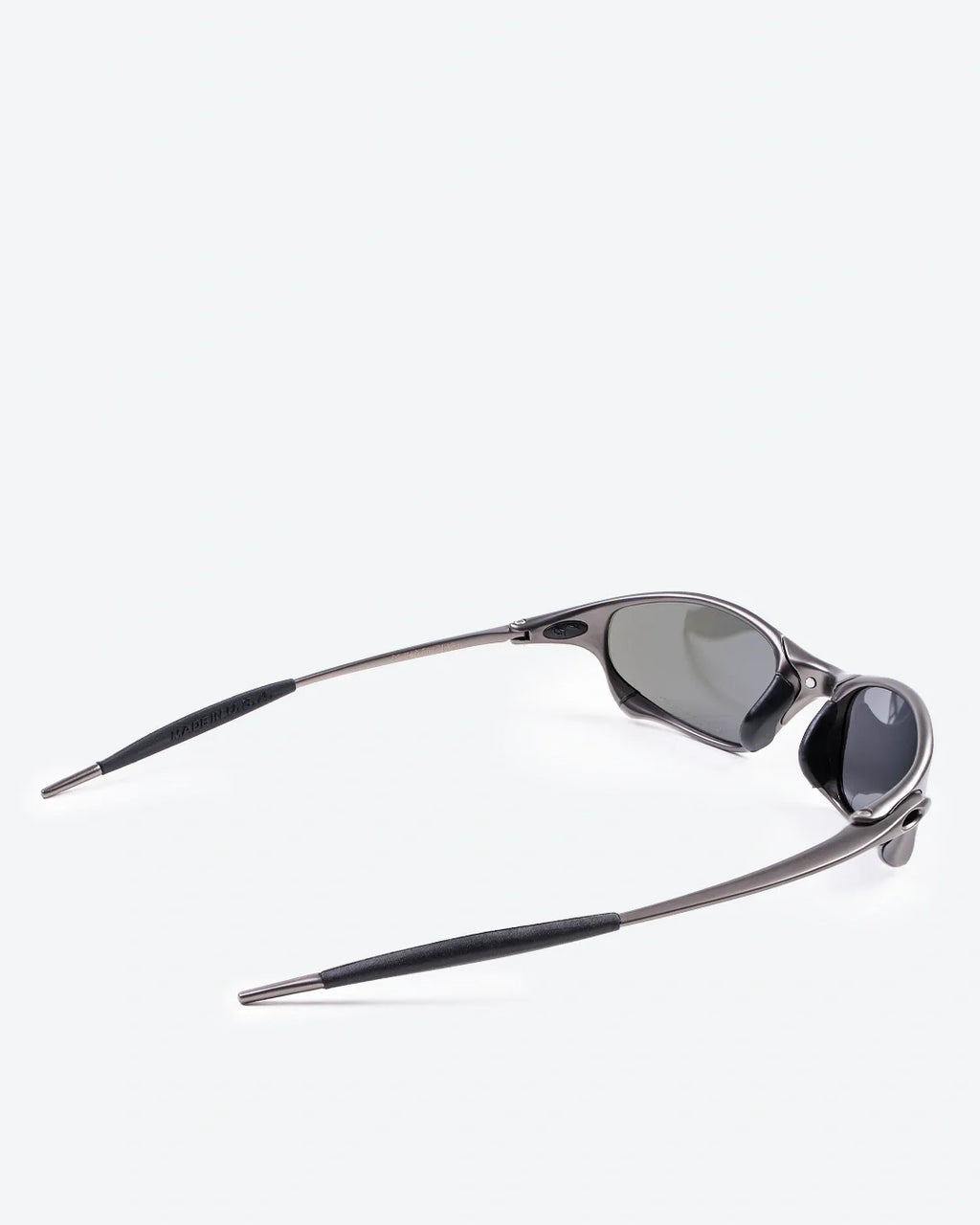 PHANTOM - Violet Polarized Lenses, Carbon Frame